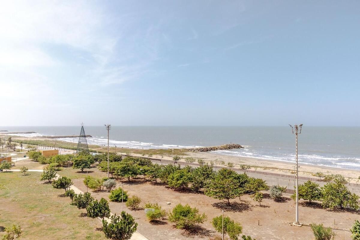 Beautiful In Front Of The Sea Apartamento Cartagena